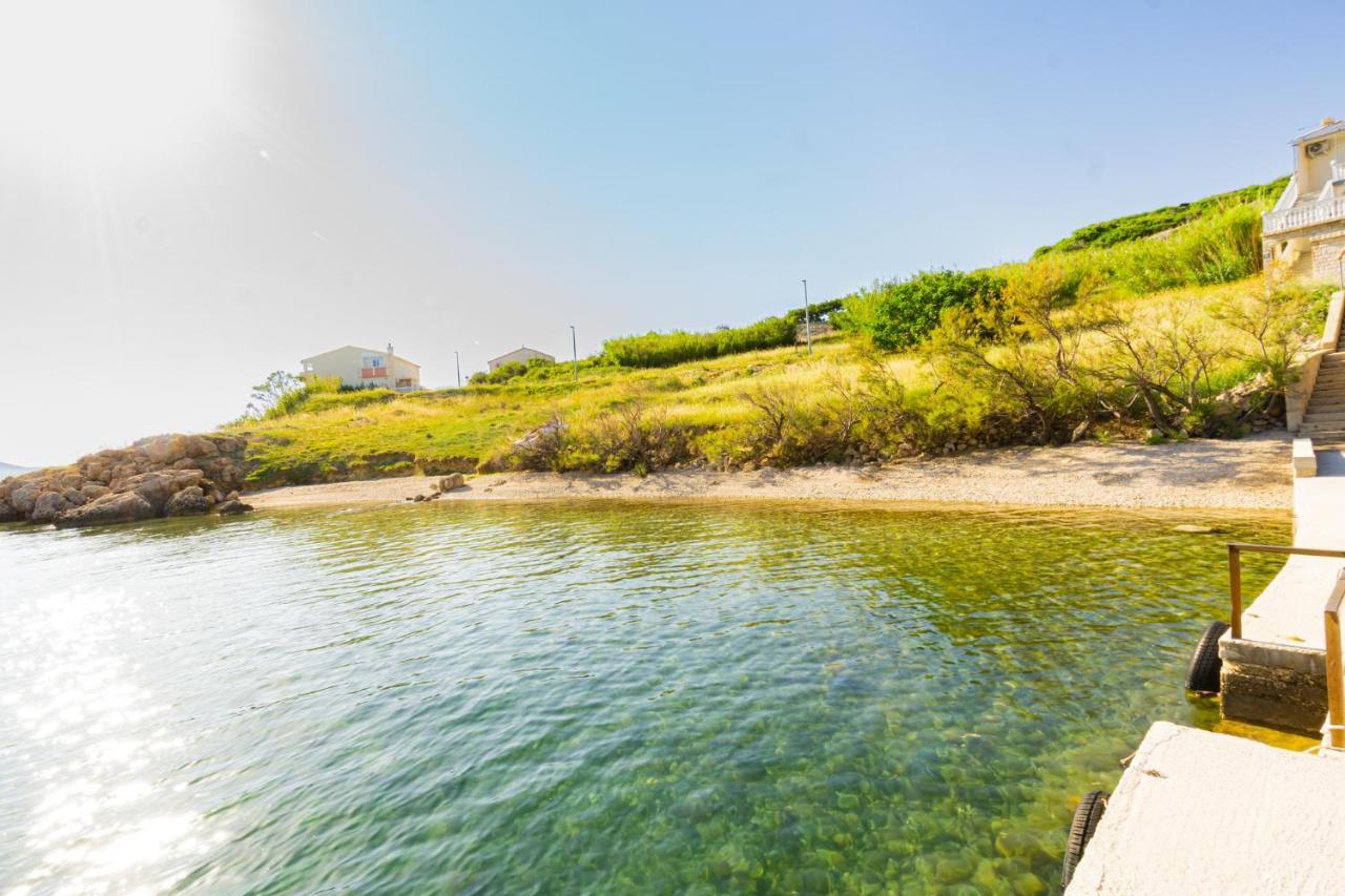 Bepic Quiet Location On A Beautiful Bay Διαμέρισμα Metajna Εξωτερικό φωτογραφία